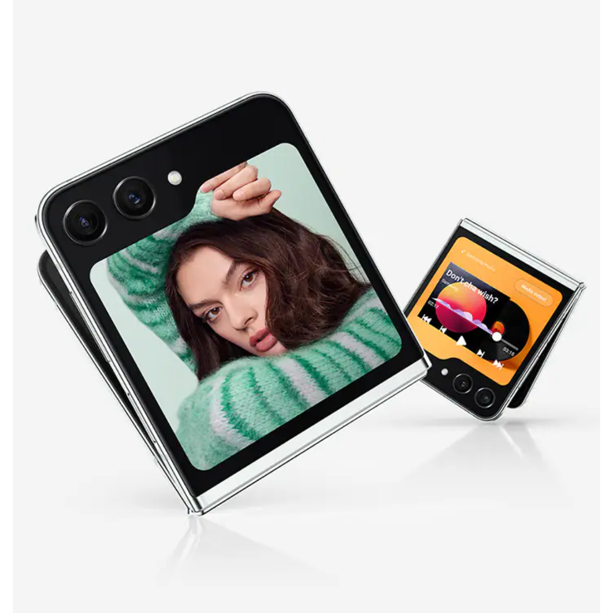 New Samsung Galaxy Flip 5 256 gb
